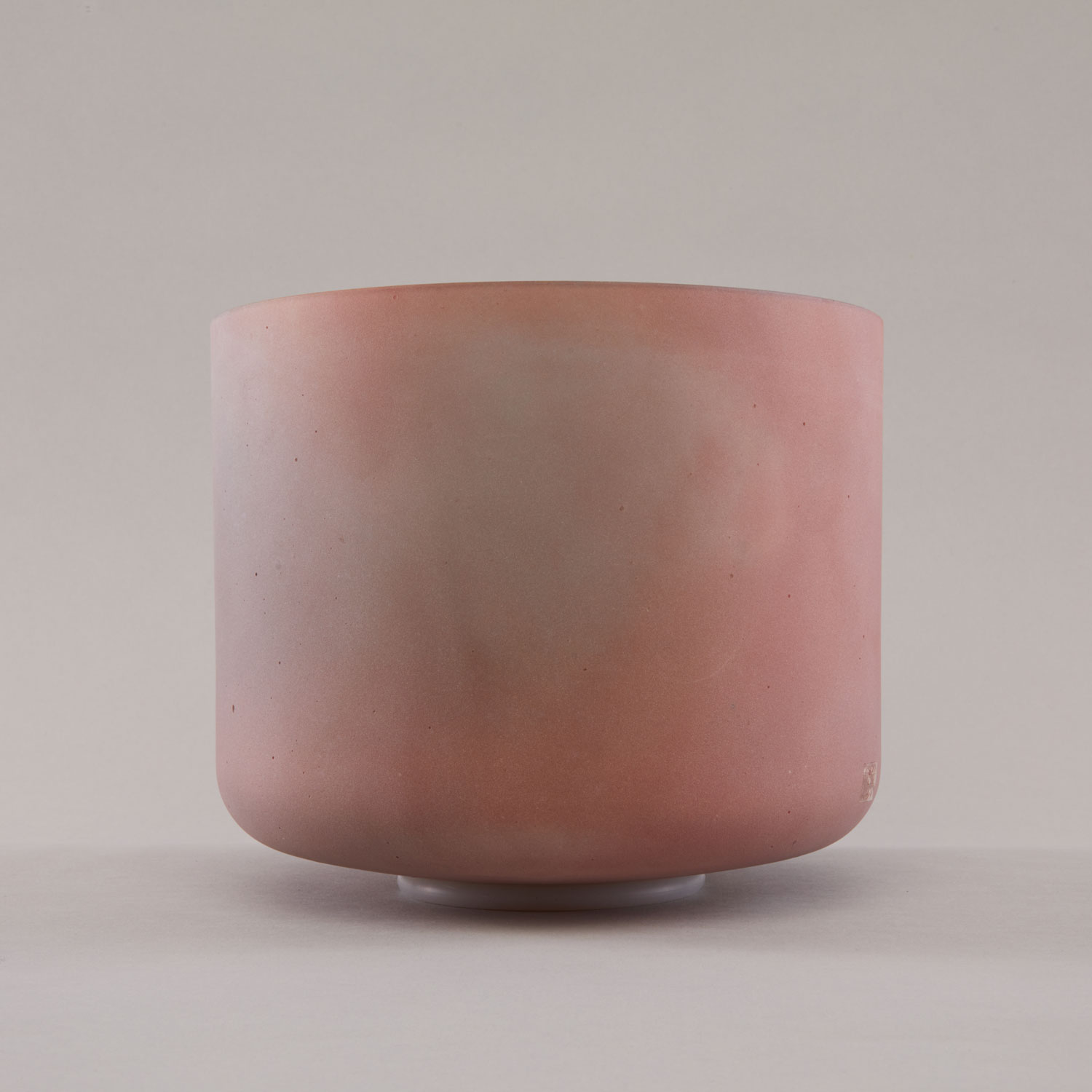 inner-bloom-sound-therapy-crystal-bowls-9'-A#-15-Pink-Himalayan-Salt,-Aqua-Aura-Gold-(inside)